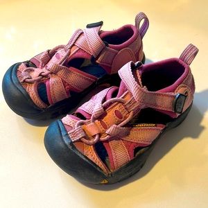 Keen waterproof shoes